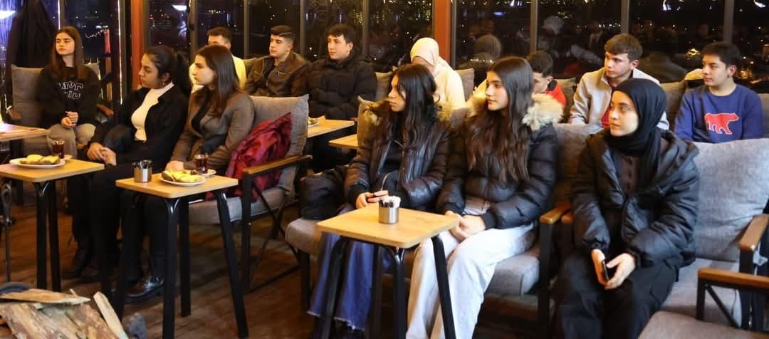 Bünyan’da “Gençlerle Başbaşa” programı düzenlendi