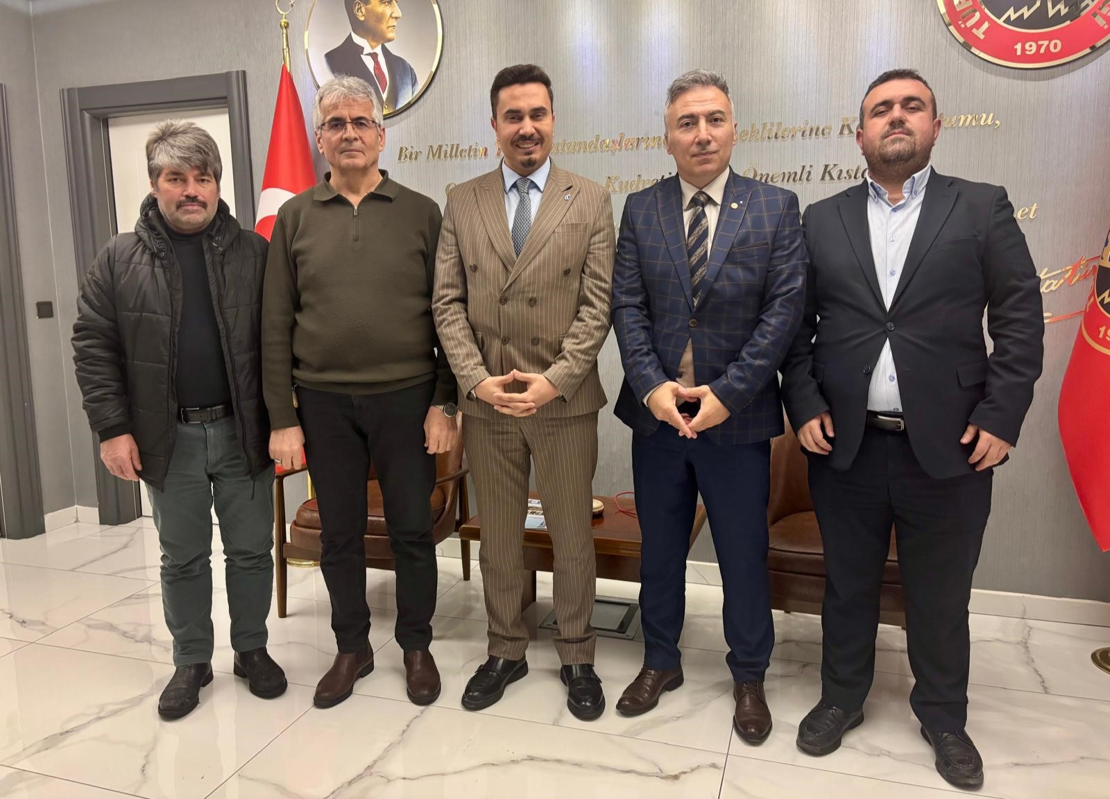 DEVA Partisi Kayseri İl Başkanlığı Türkiye Emekliler Derneği Kayseri Şubesi’ni Ziyaret Etti