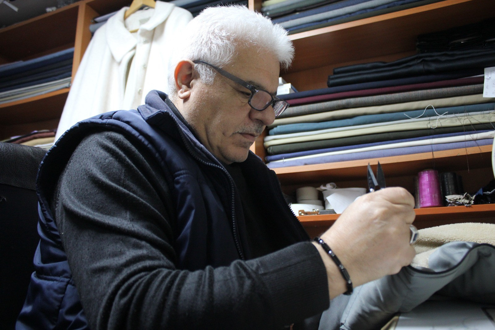 50 yıllık terzi Şirin Kahraman: Çırak yetişmiyor