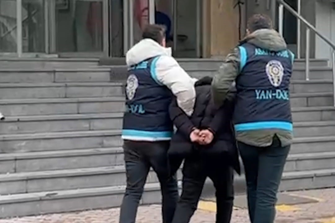 Kayseri'de 23 yıl 11 ay hapisle aranan hükümlü yakalandı