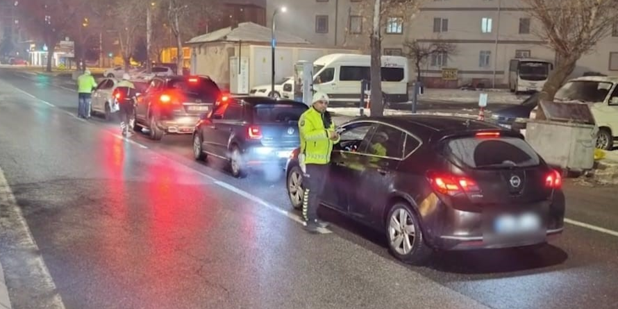 Son 1 haftada trafik kurallarına uymayan 1235 sürücüye ceza