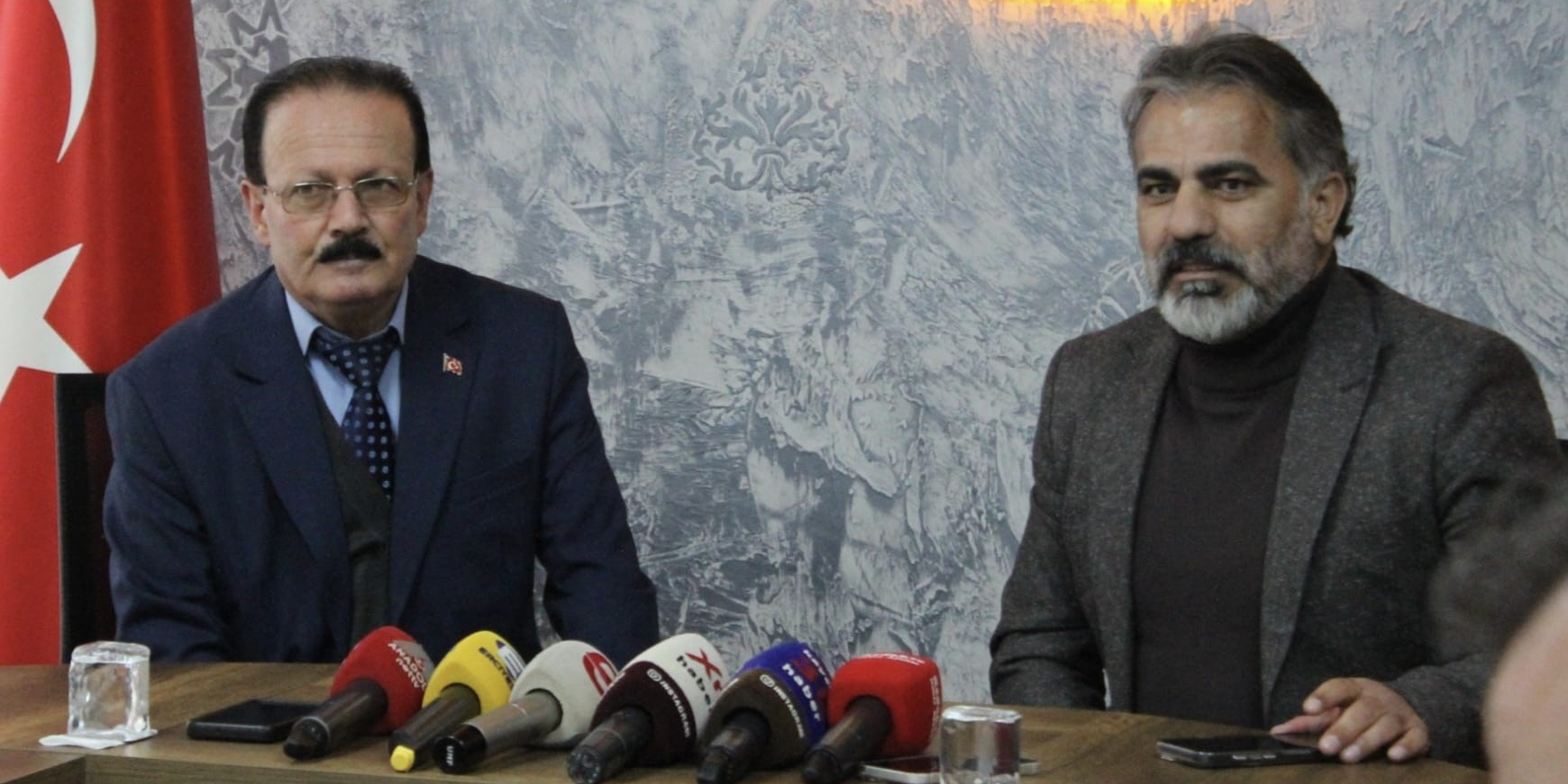 Halk Ozanları Kültür Derneği Başkanı Karakuş'tan KGC'ye ziyaret