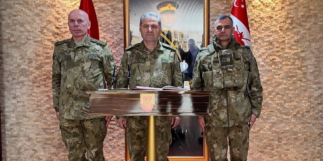 Kara Kuvvetleri Komutanı Tokel’den Kayseri'deki 1'inci Komando Tugay Komutanlığı'nda inceleme