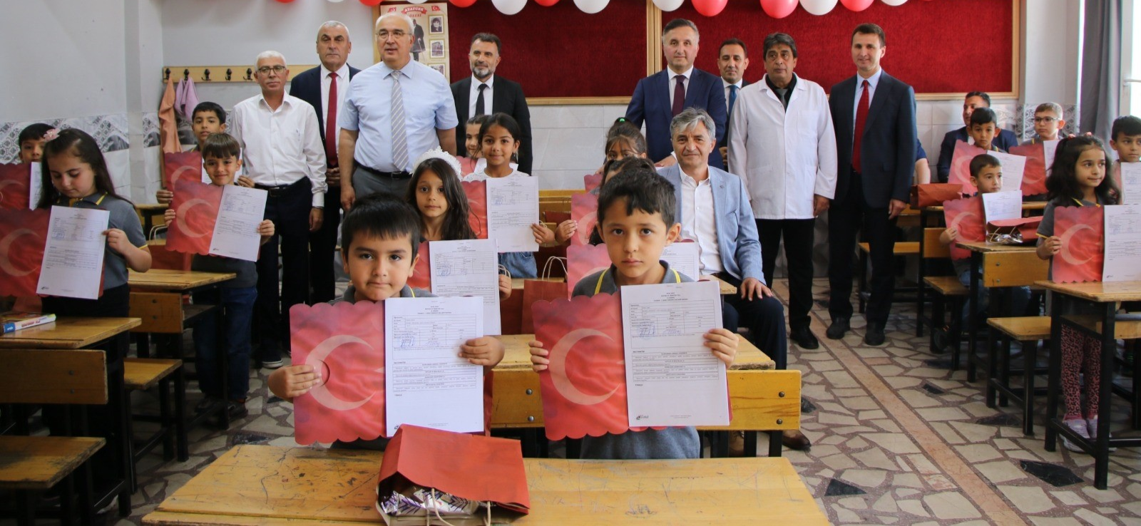 Kayseri'de 322 bin öğrenci ders başı yapacak 