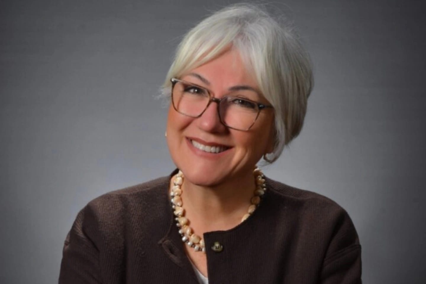 BU ŞEHRİN SESİNİN KESİNTİSİZ AKTARILIŞINI KUTLUYORUZ