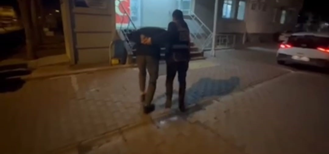 Otobüs akülerini çalan şüpheli yakalandı