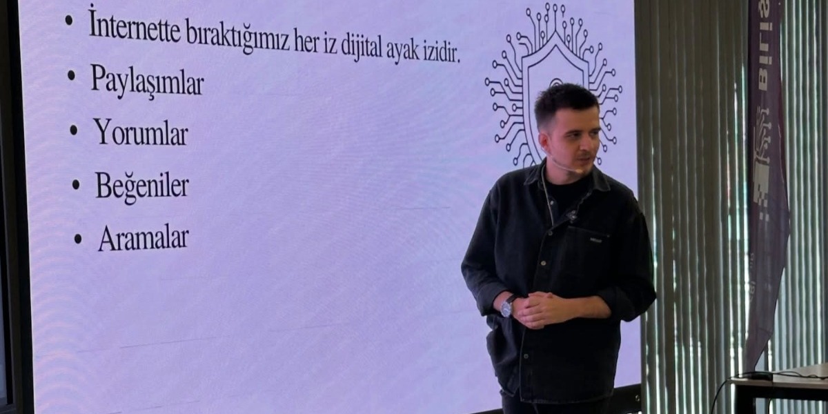 BÜYÜKŞEHİR BİLİŞİM AKADEMİSİ’NDEN ÖĞRETMENLERE, SİBER GÜVENLİK EĞİTİMİ