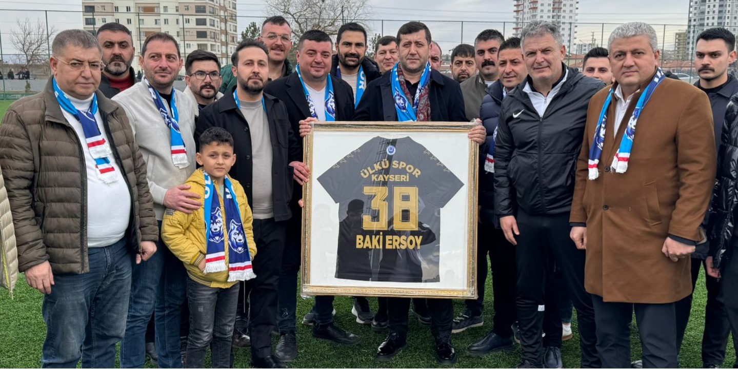 Baki Ersoy’dan Kayseri Ülküspor’a şampiyonluk maçında destek
