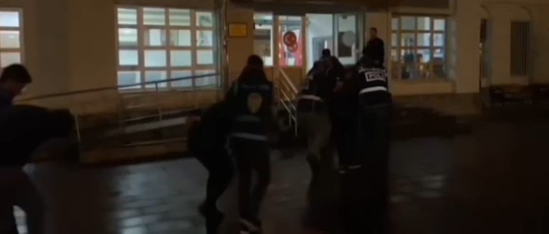 Trafikte "korna meselesi" kavgasında 6 gözaltı