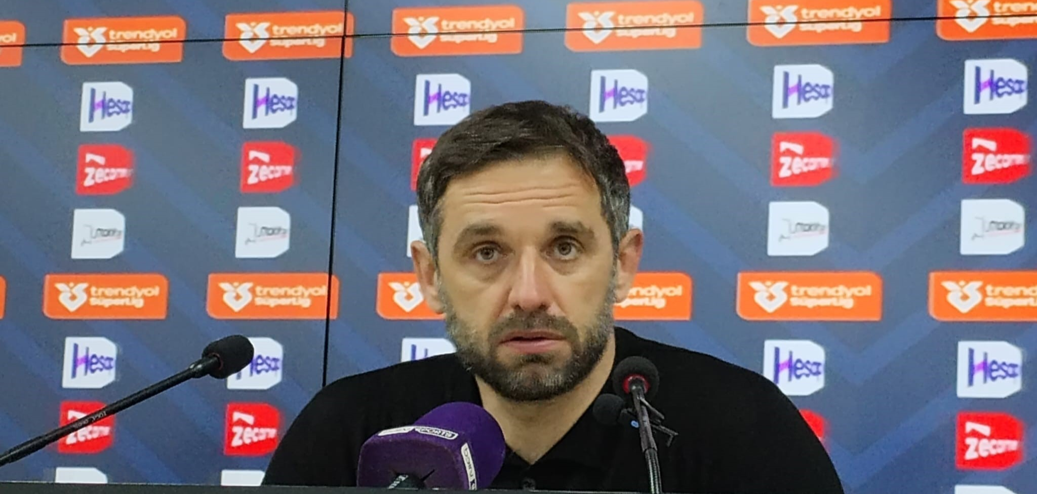 Kayserispor’da teknik direktör Djalovic ile sözleşme fesih görüşmeleri sürüyor