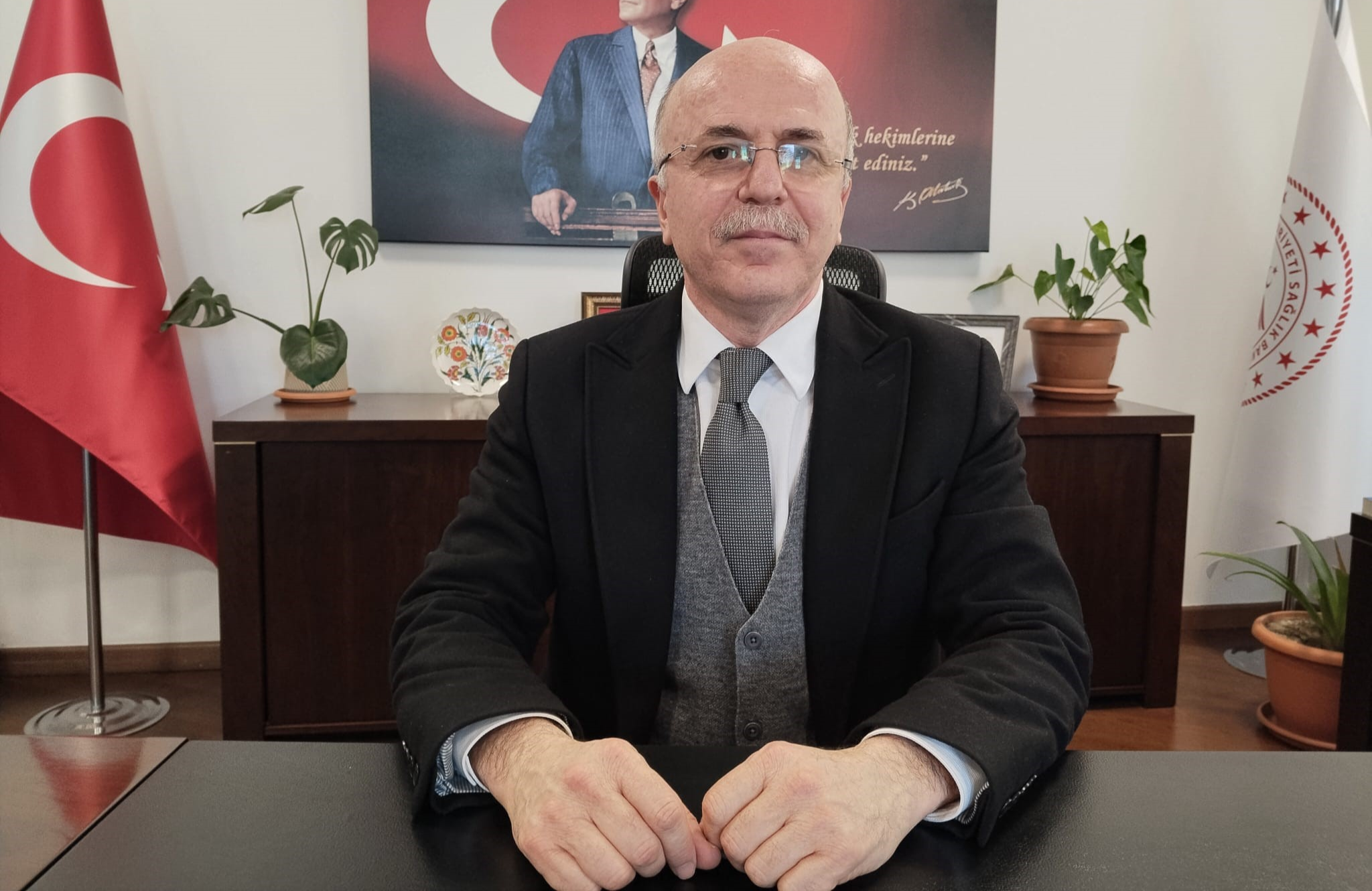 Kayseri Şehir Hastanesi’ne kurulan kütüphane açılış için gün sayıyor