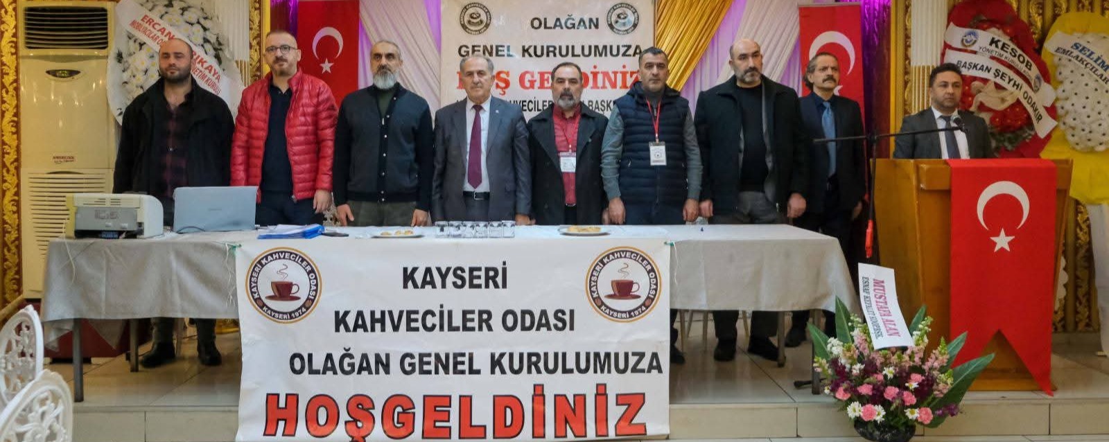 Kahveciler Odası'nda Mustafa Kaya güven tazeledi 