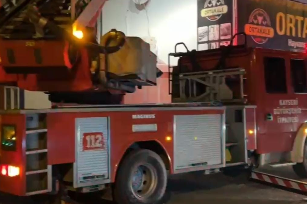 Kayseri'de hayvansal yan ürünler tesisinde yangın