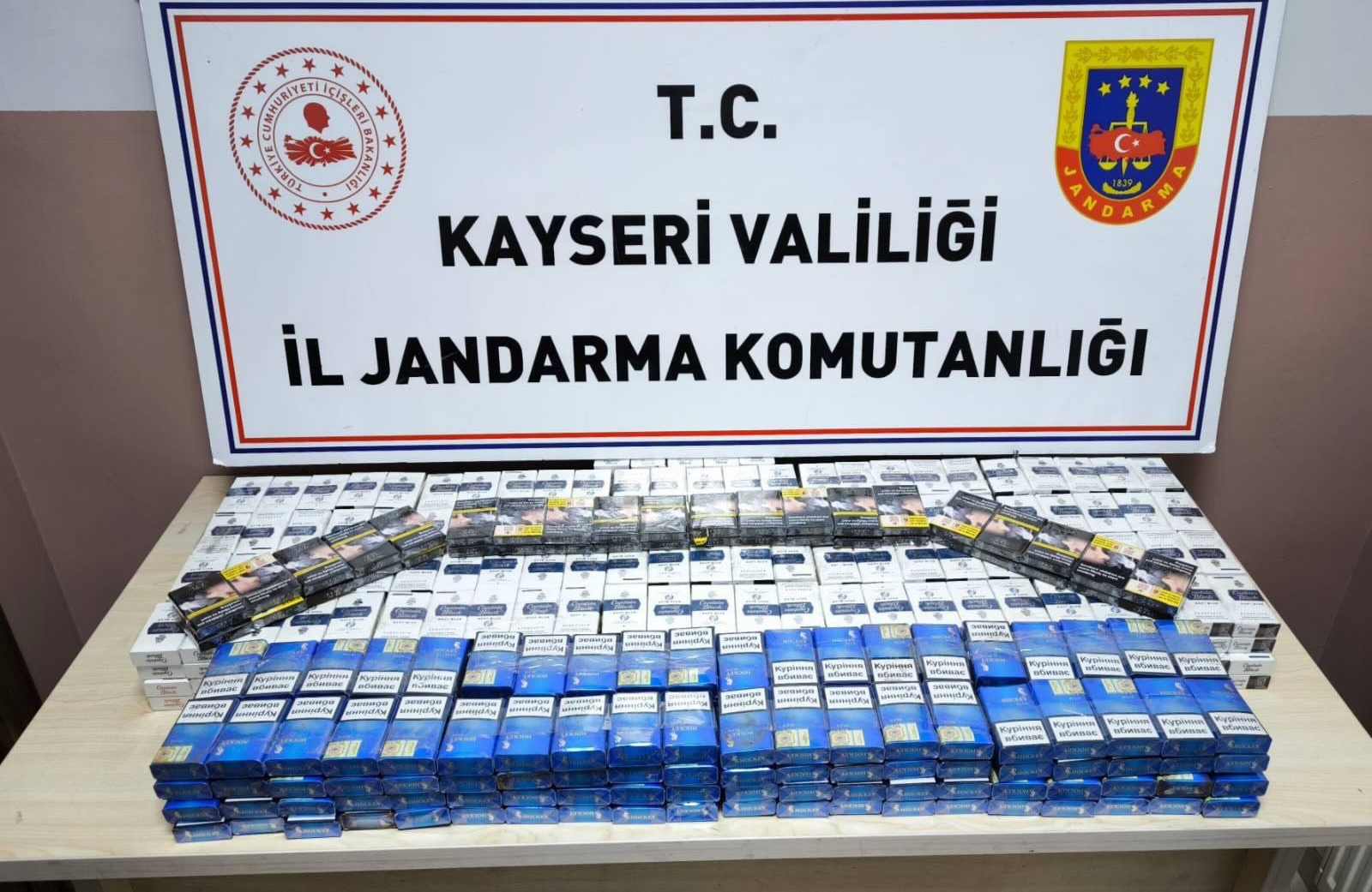 Kayseri’de 619 paket kaçak sigara ele geçirildi