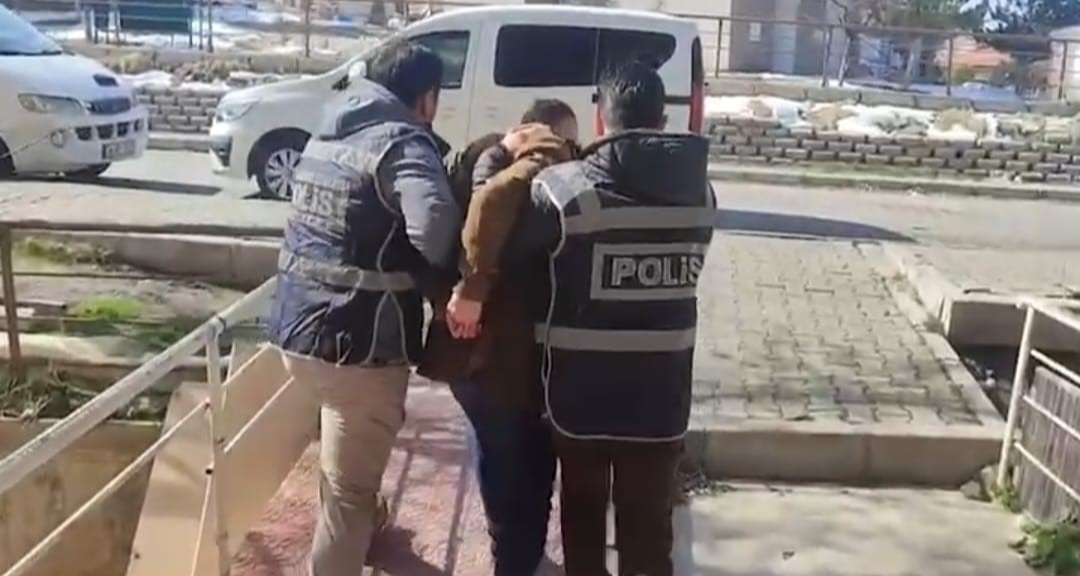 Kayseri'de 14,5 yıl hapisle aranan hükümlü yakalandı 