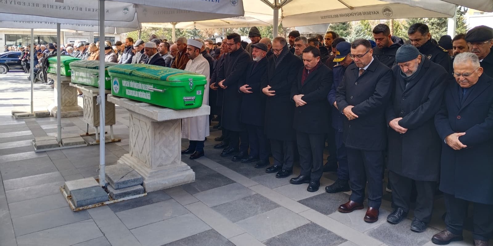 Başkan Çolakbayrakdar’ın hayatını kaybeden babası son yolculuğuna uğurlandı