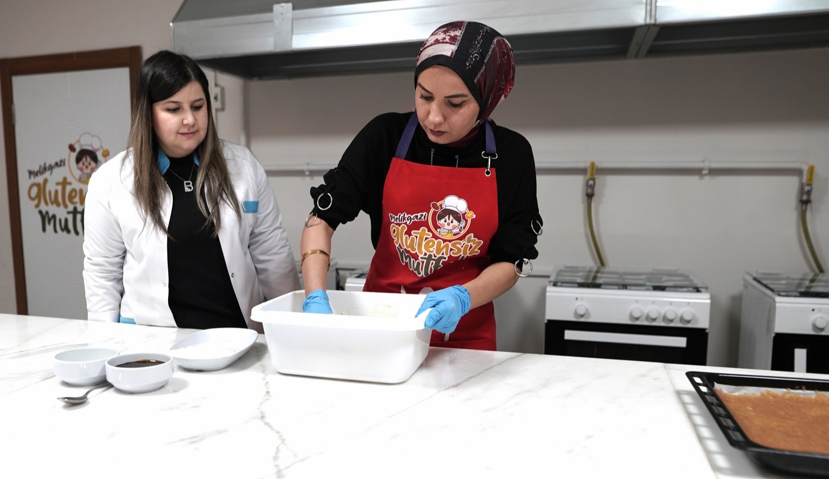 MELİKGAZİ BELEDİYESİ "GLUTENSİZ MUTFAK" KURSU İLE ÇÖLYAK HASTALARININ YANINDA