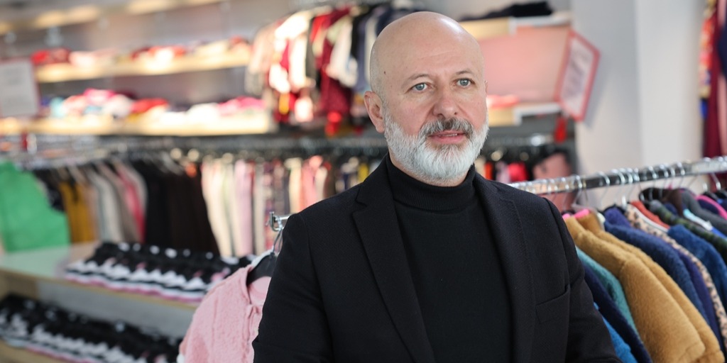 KOCASİNAN’DA RAMAZAN BAYRAMI ÖNCESİ YÜZLER GÜLÜYOR