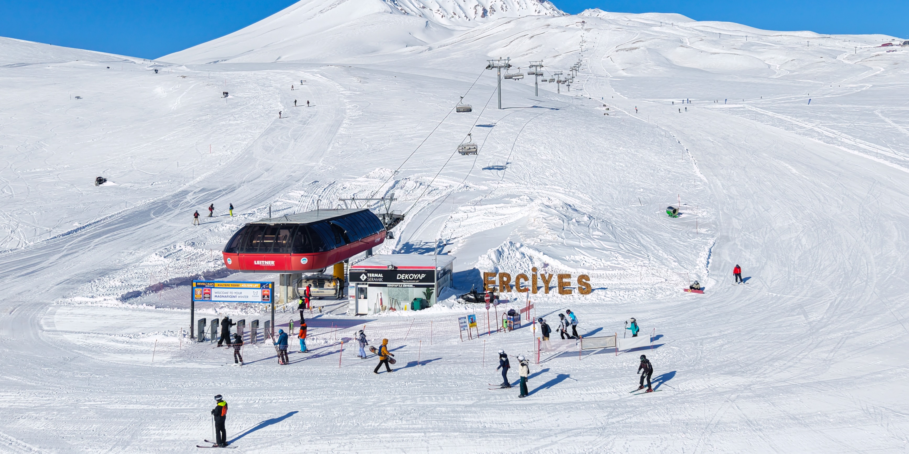 ZİYARETÇİ REKORU KIRAN ERCİYES, ARA TATİL VE RAMAZAN BAYRAMI’NDA KAYAKSEVERLERİ BEKLİYOR