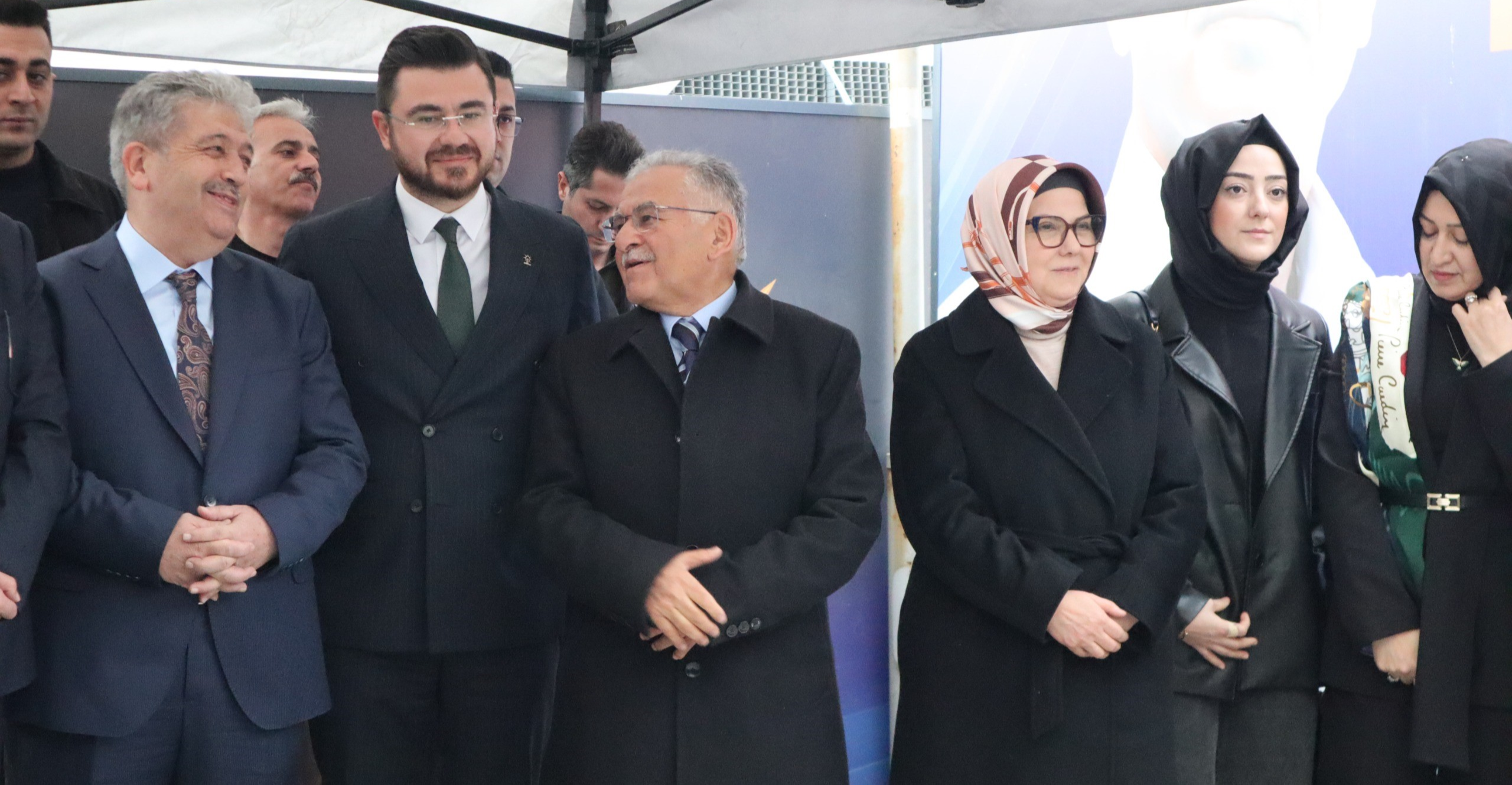 AK Parti Kayseri teşkilatı bayramlaştı
