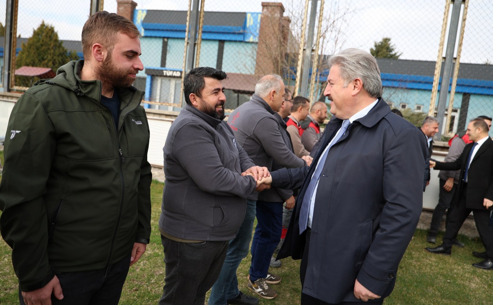 BAŞKAN PALANCIOĞLU, GÜNE MESAİ ARKADAŞLARIYLA BAYRAMLAŞARAK BAŞLADI