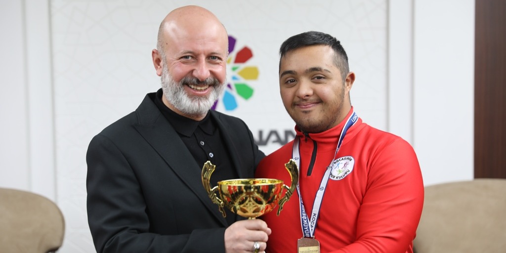 “ÖZEL SPORCUMUZ SAMET, TÜRKİYE’NİN GURURU OLDU”