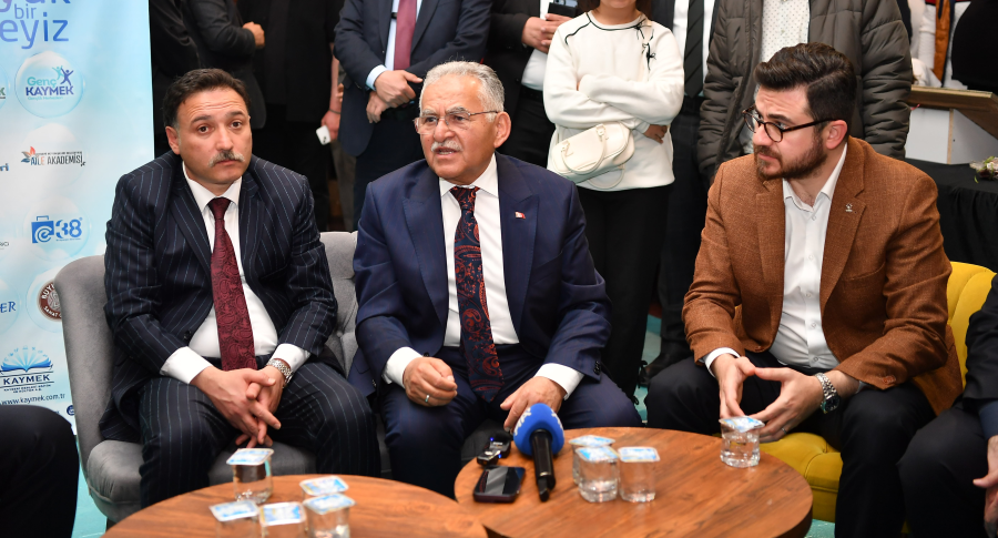 KAYSERİ’DE 8’İNCİ KİTAP FUARI KAPILARINI AÇTI: KİTAP VE KÜLTÜR DOLU 10 GÜN