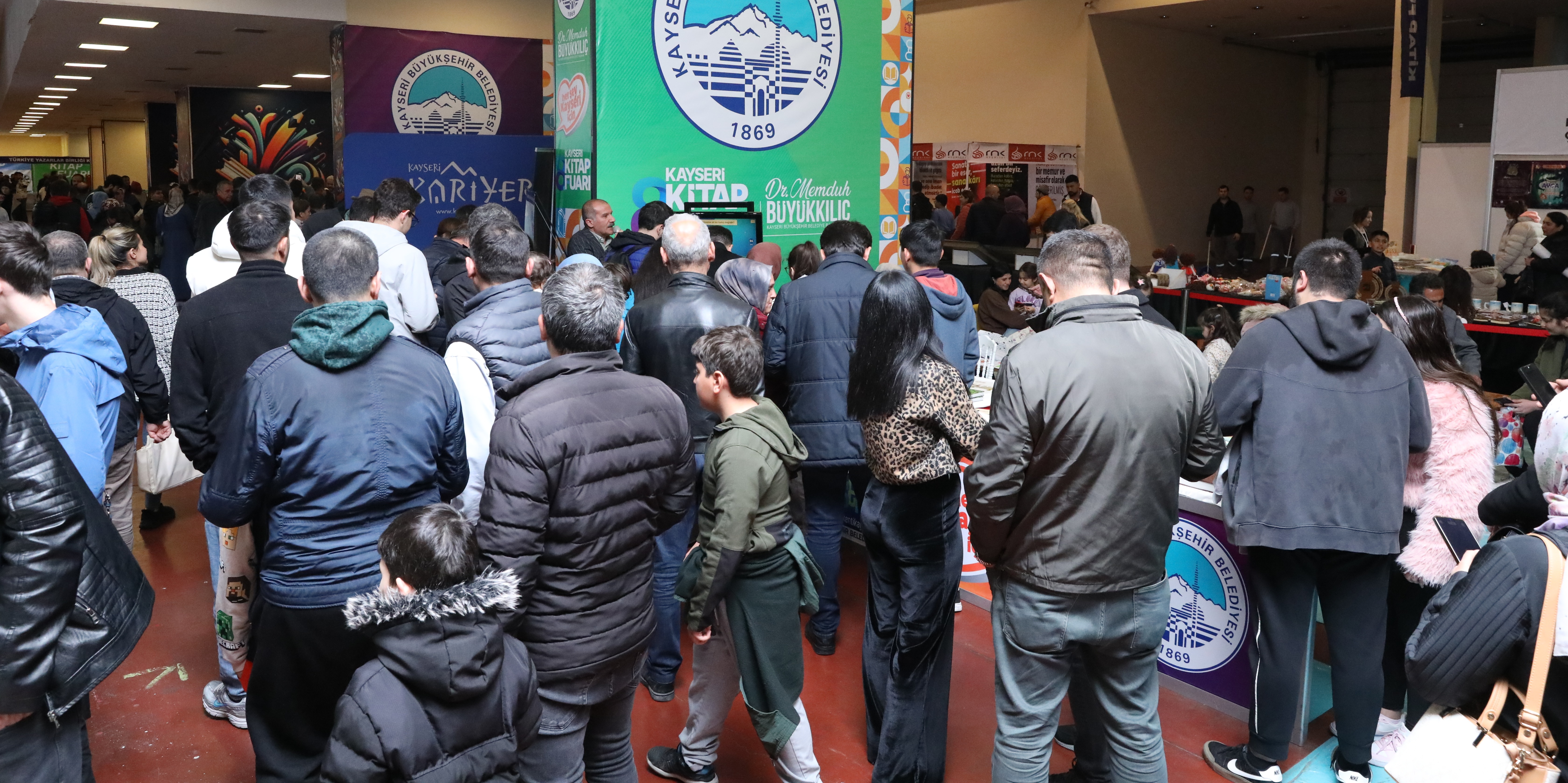 8. KAYSERİ KİTAP FUARI’NDA KAYMEK STANDINA YOĞUN İLGİ