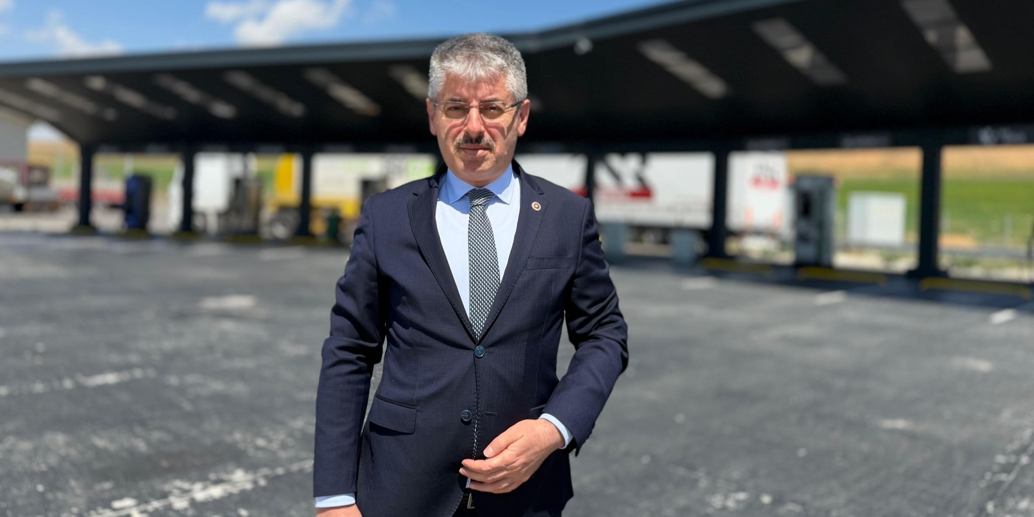 ŞARJDA FİYAT KARMAŞASINA SON: ELEKTRİKLİ ARAÇ KULLANICISI KORUNMALI