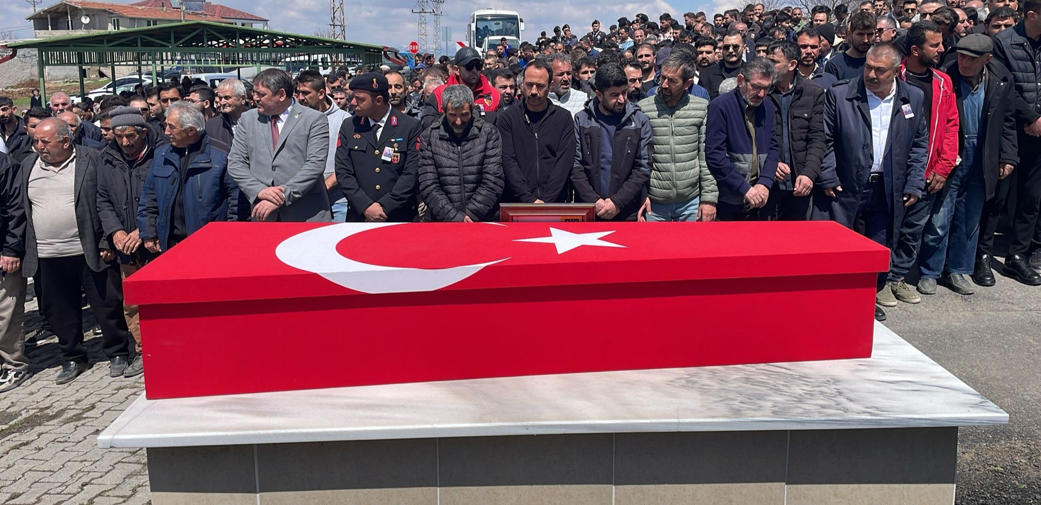 Kastamonu’da hayatını kaybeden jandarma, Kayseri’de son yolculuğuna uğurlandı