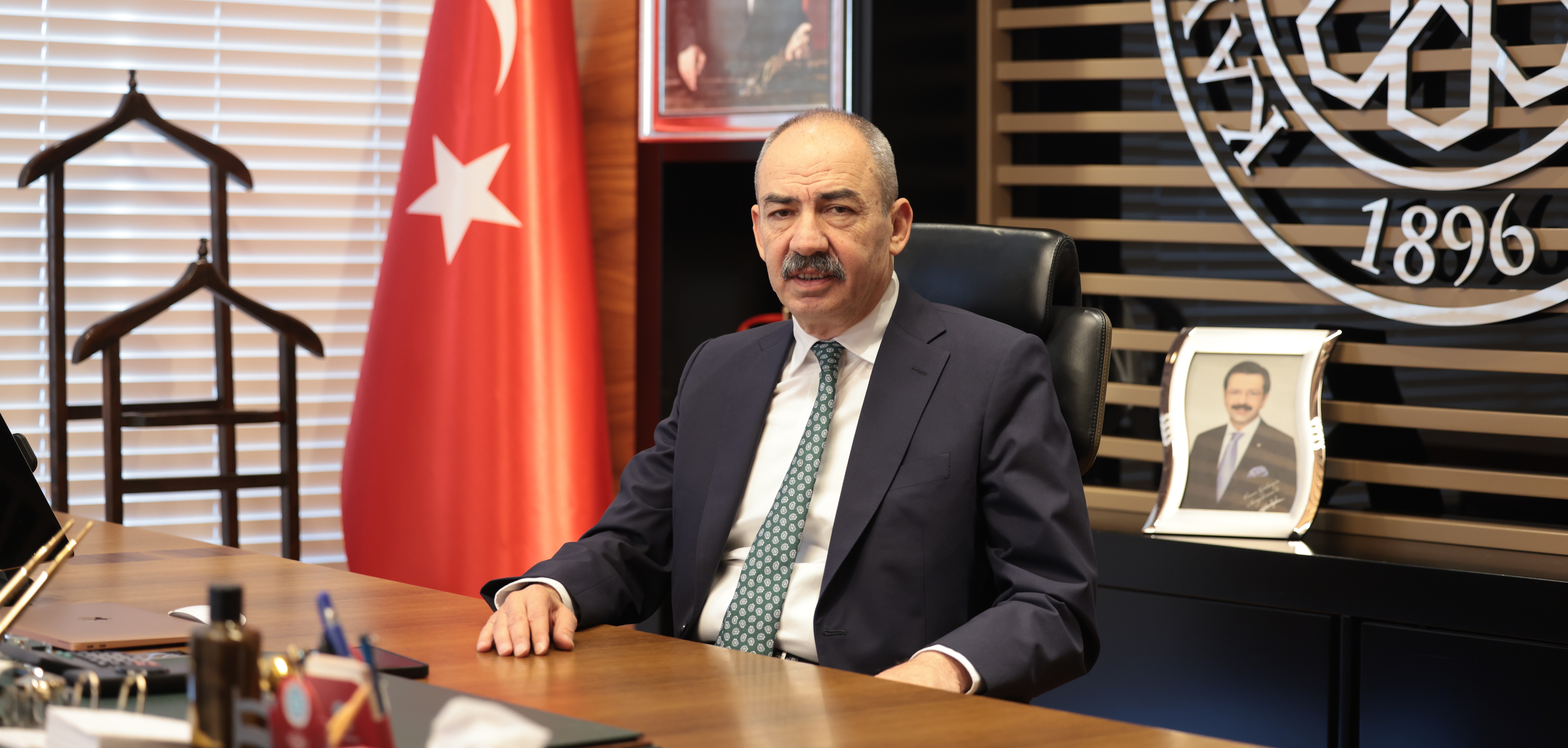 “23 NİSAN, MİLLİ İRADENİN TECELLİSİ VE GELECEĞE DUYULAN GÜVENİN SİMGESİDİR”