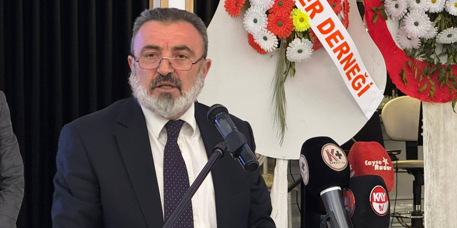 Erkilet’in ilçe olması için muhtarlar ve mahalle derneklerinden basın açıklaması