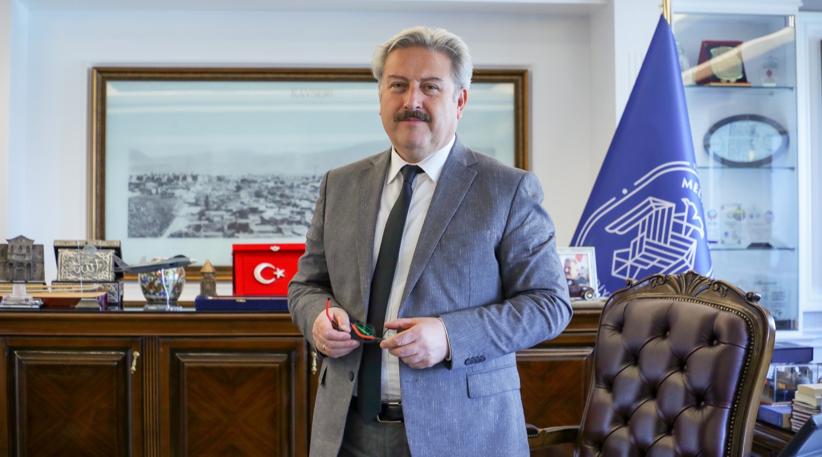 BAŞKAN PALANCIOĞLU 1 MAYIS EMEK VE DAYANIŞMA GÜNÜ’NÜ KUTLADI