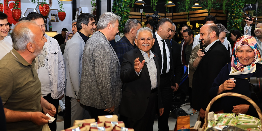 BAŞKAN BÜYÜKKILIÇ’TAN ÇARŞI MELİKGAZİ’YE ZİYARET: CIVIL CIVIL