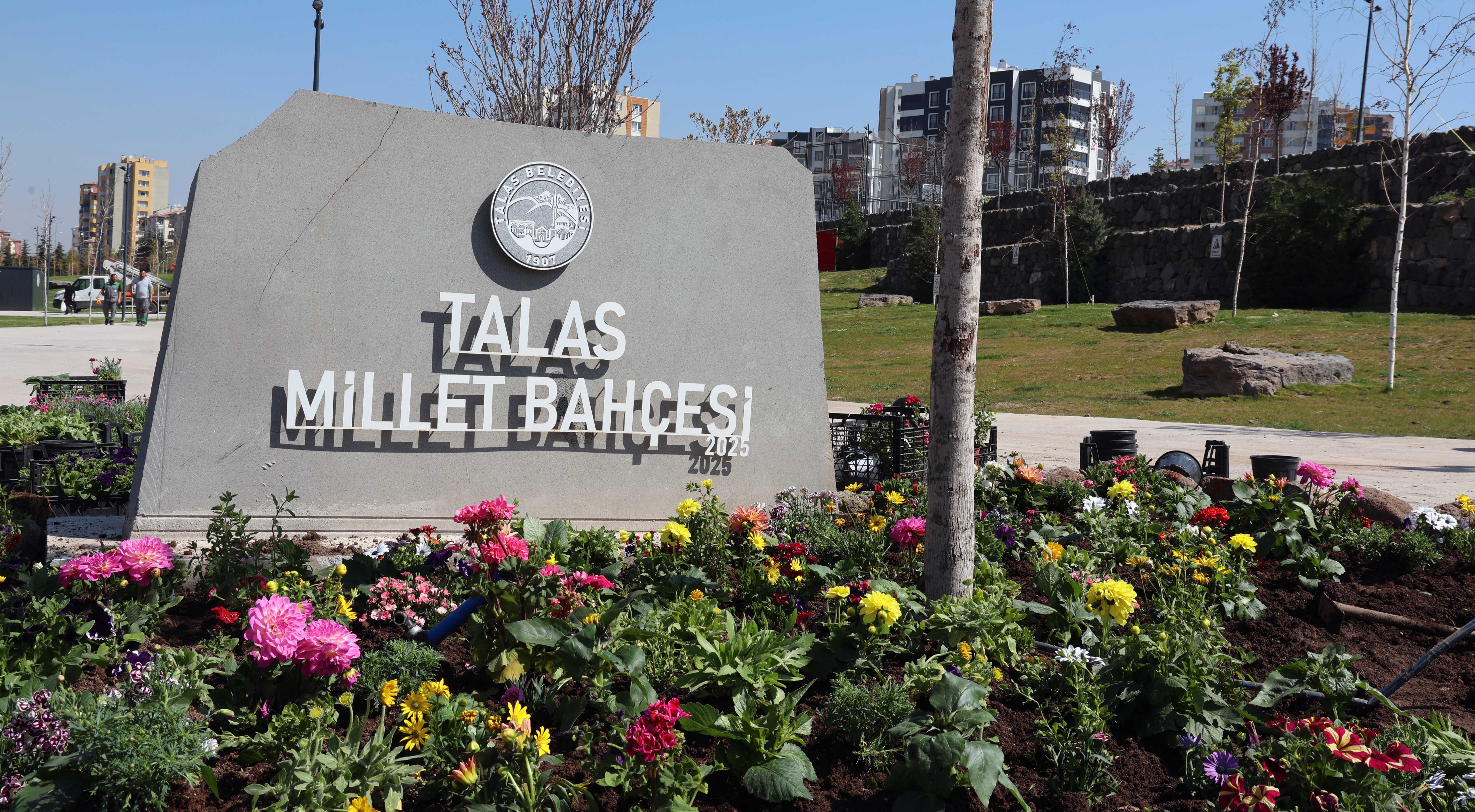 TALAS’TA BAHAR ‘ÇİÇEK ŞENLİĞİ’ İLE TAÇLANIYOR
