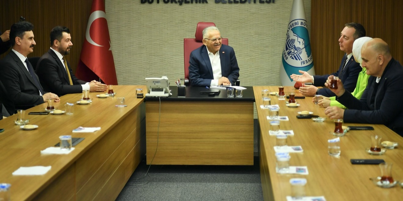 BOSNA HERSEK DOSTLUK KÖPRÜLERİ HEYETİ’NDEN BAŞKAN BÜYÜKKILIÇ’A ZİYARET