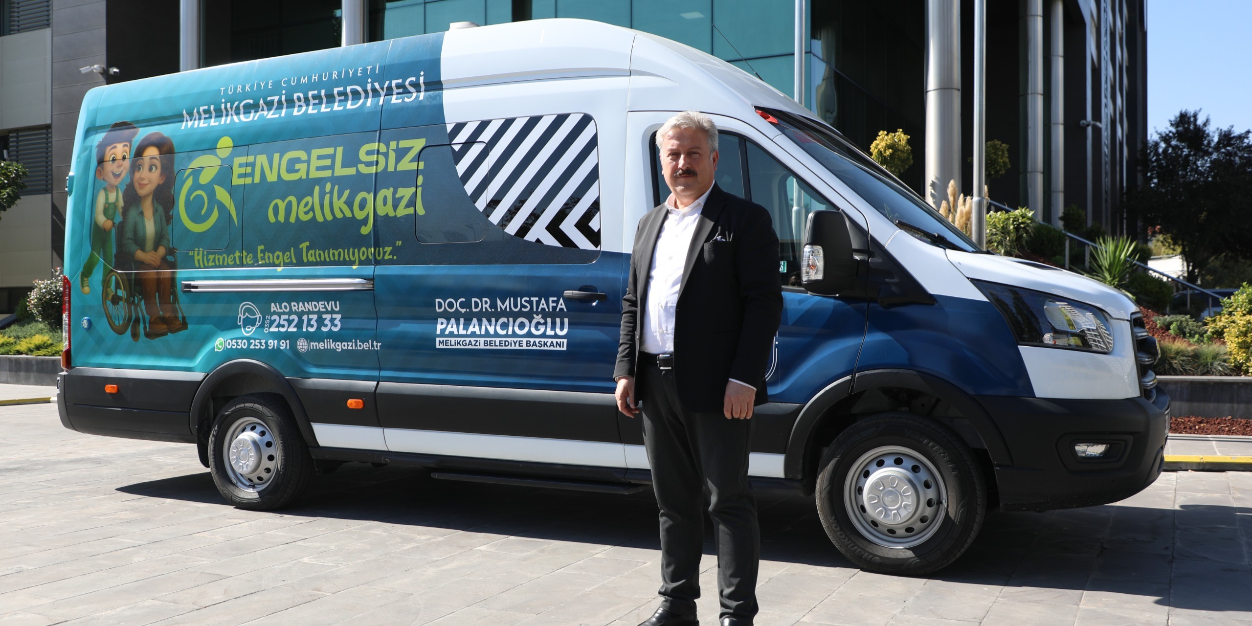 MELİKGAZİ’DE ENGELLER SEVGİYLE AŞILIYOR