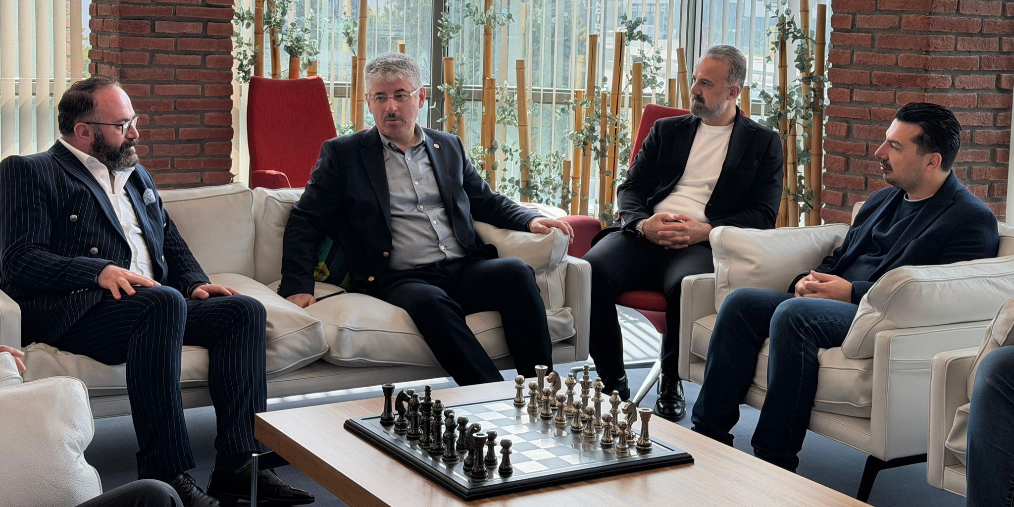 ÇOPUROĞLU: ÜRETİCİLERLE BİR ARAYA GELMEYE DEVAM EDİYOR!
