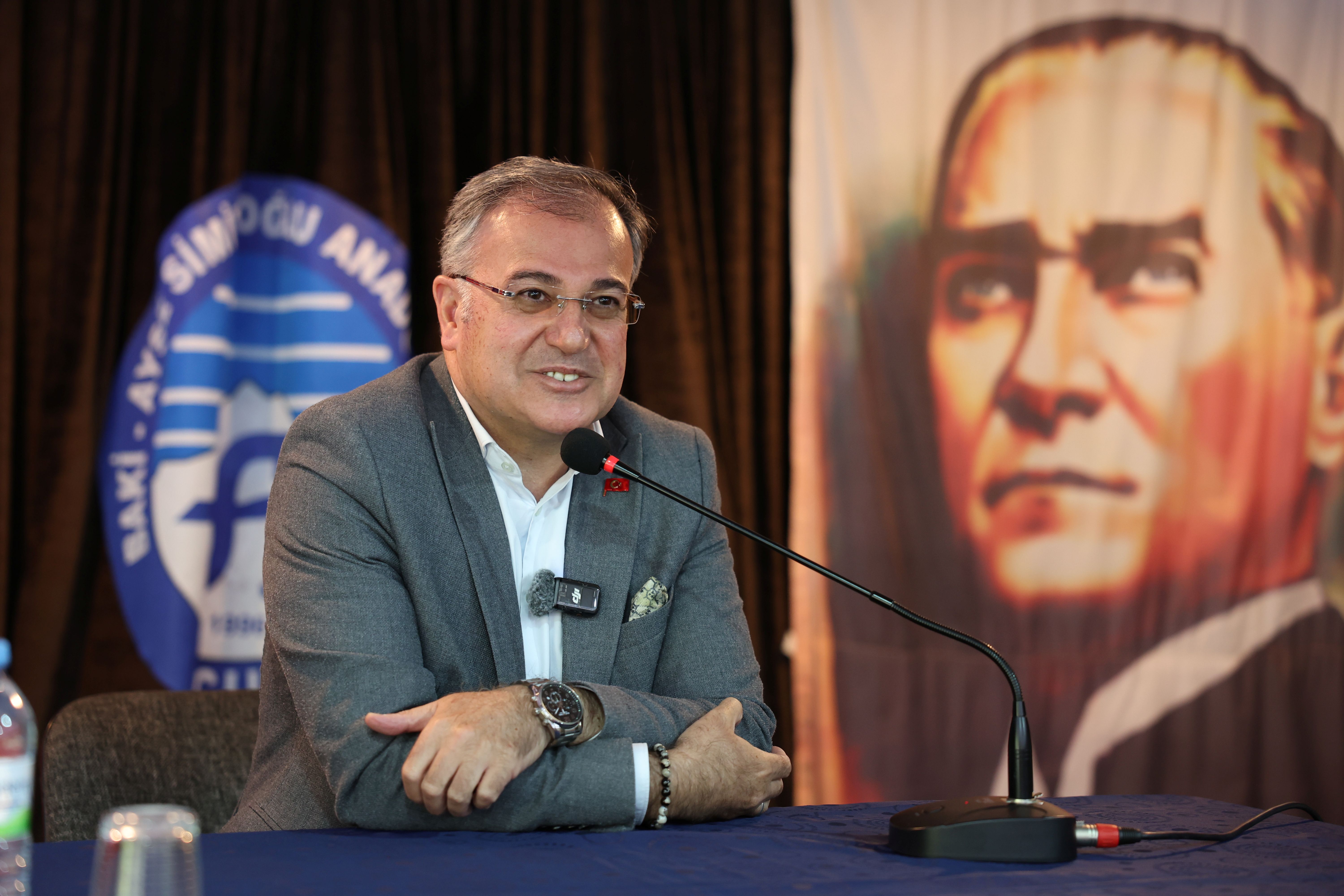 BAŞKAN ÖZDOĞAN, GENÇLERLE BAŞ BAŞA