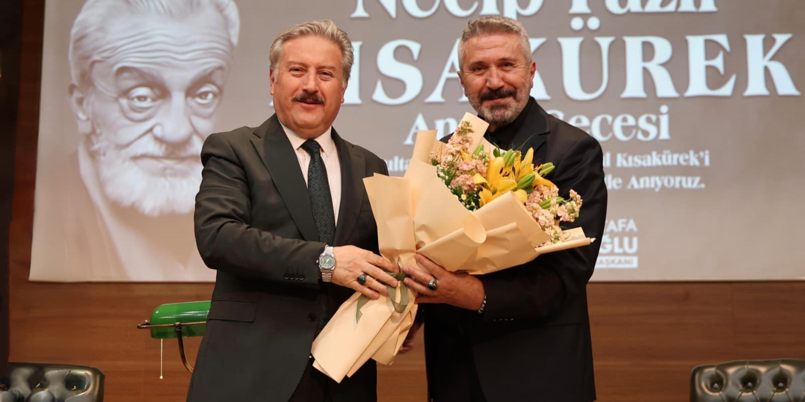 MELİKGAZİ’DE NECİP FAZIL KISAKÜREK ŞİİRLERİYLE ANILDI