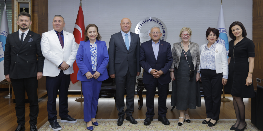 BAŞKAN BÜYÜKKILIÇ, BAĞIMLILIK ZİRVESİ’NE KATILDI