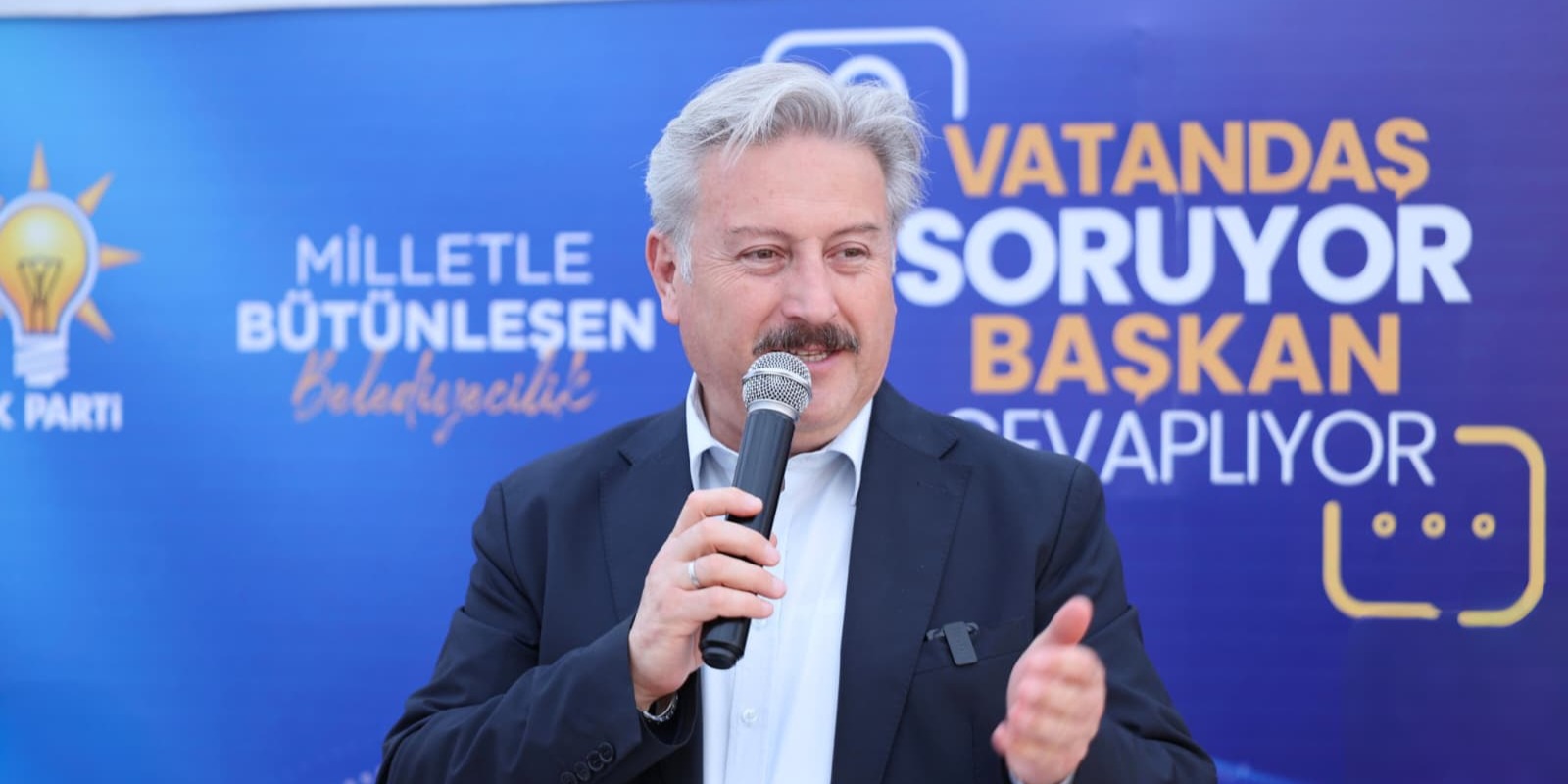 VATANDAŞ SORDU, BAŞKAN PALANCIOĞLU HEM CEVAPLADI HEM PROJELERİ ANLATTI