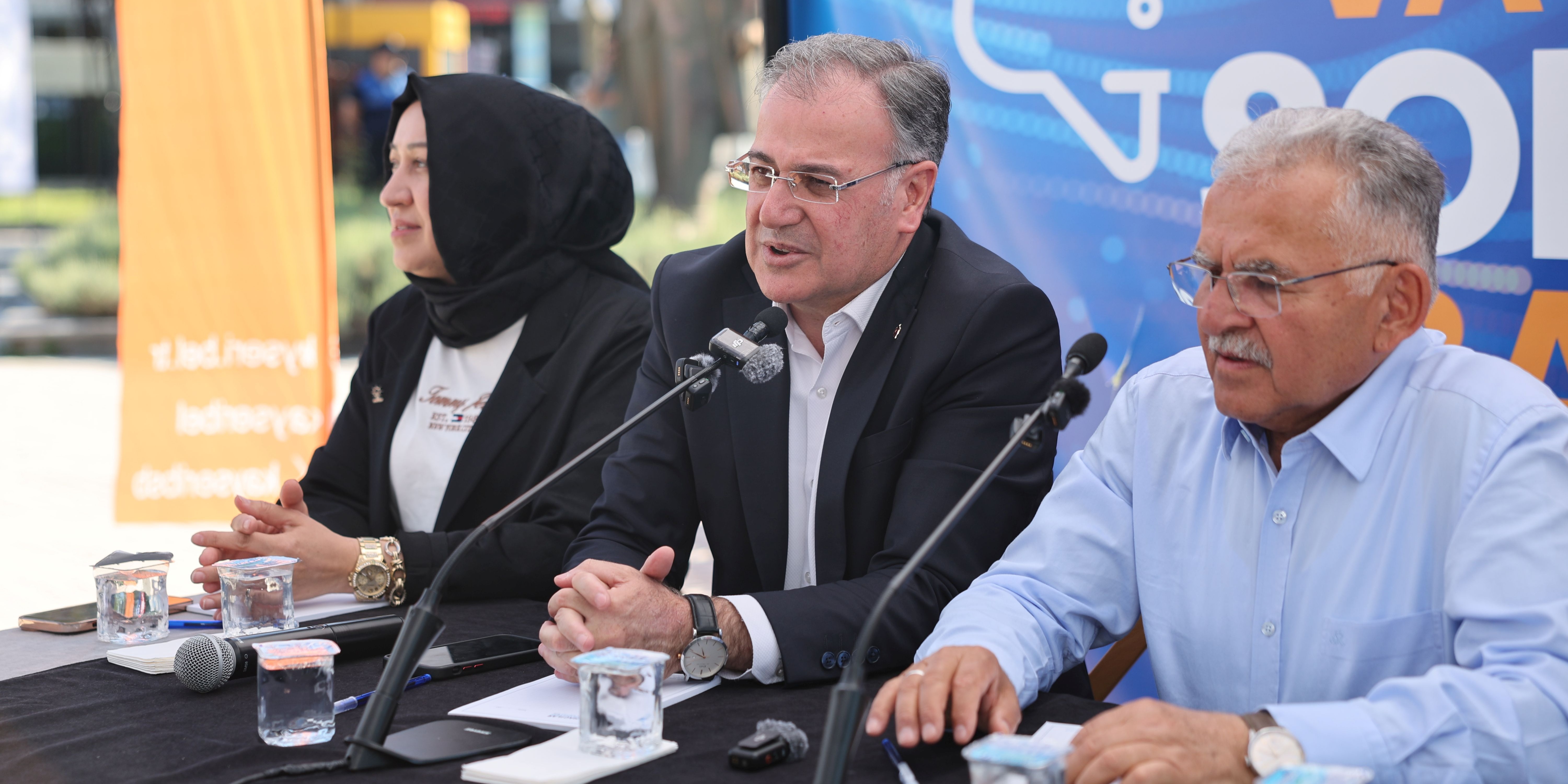 HACILAR’DA VATANDAŞ BULUŞMASI BAŞKAN ÖZDOĞAN: “GÜCÜMÜZ GÖNÜL BAĞI”