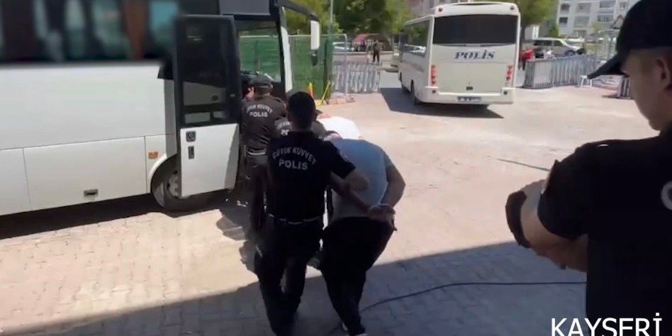 KAYSERİ’DE NARKOKAPAN OPERASYONUNDA 211 TUTUKLAMA