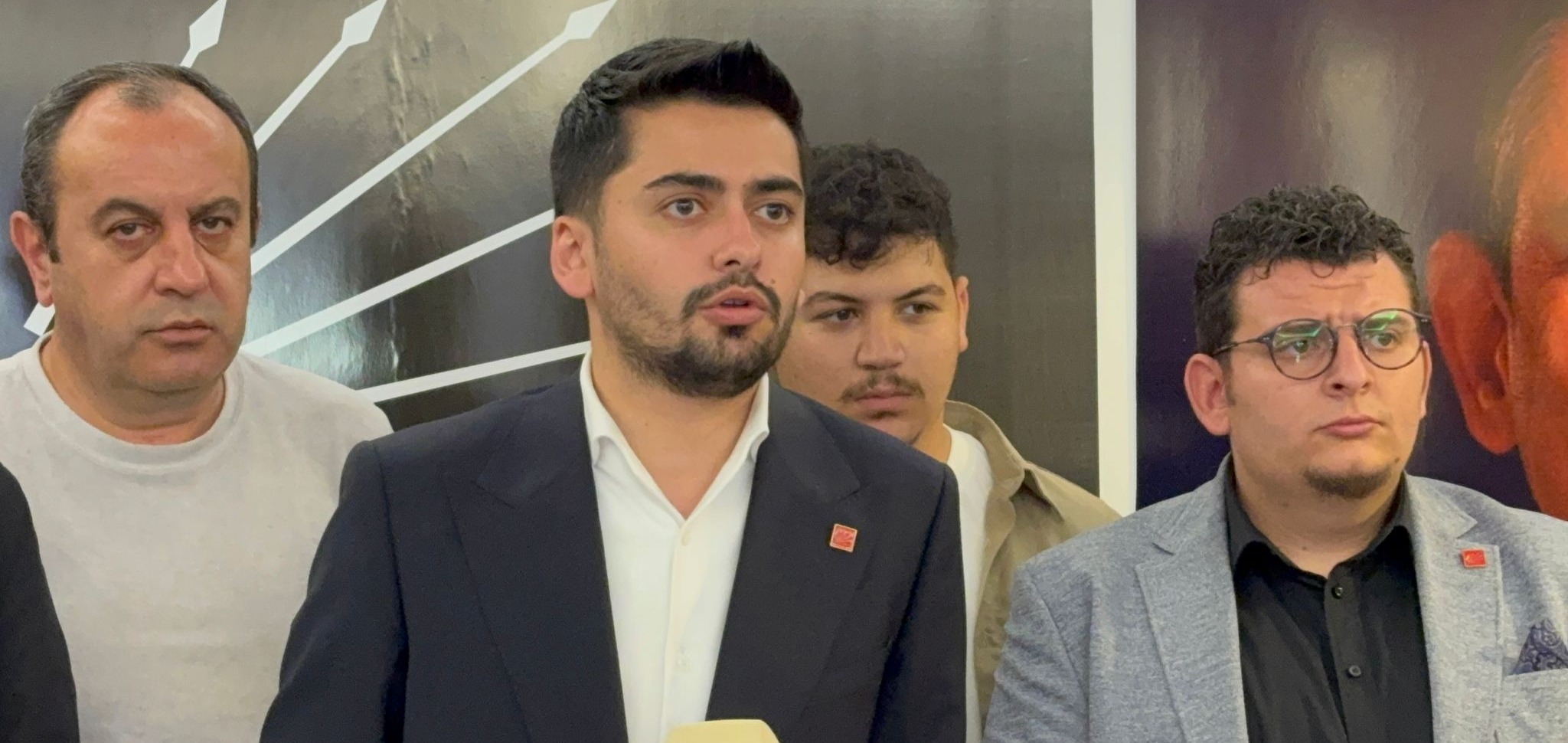 CHP İL BAŞKANI GÖZBAŞI: YETKİ GASPINA İŞTİRAK EDEN ÜYELER HAKKINDA DİSİPLİN SÜRECİ BAŞLATILDI