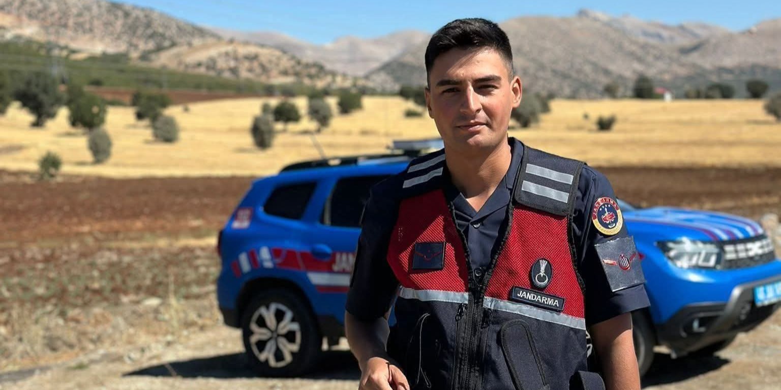 Kayseri’de iki otomobil çarpıştı; Nevşehirli uzman çavuş hayatını kaybetti