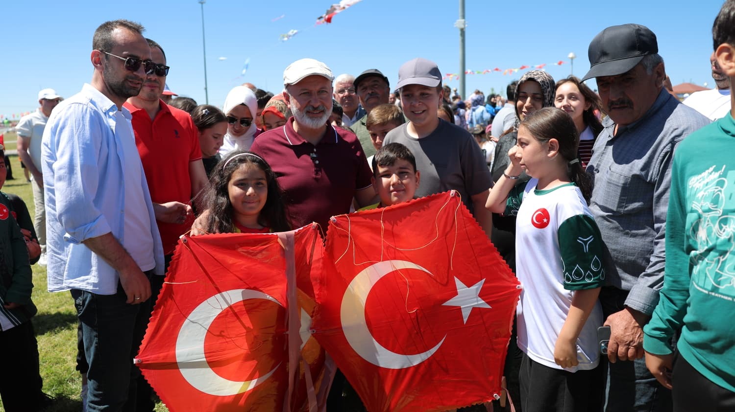 Kocasinan’da gökyüzü renklendi