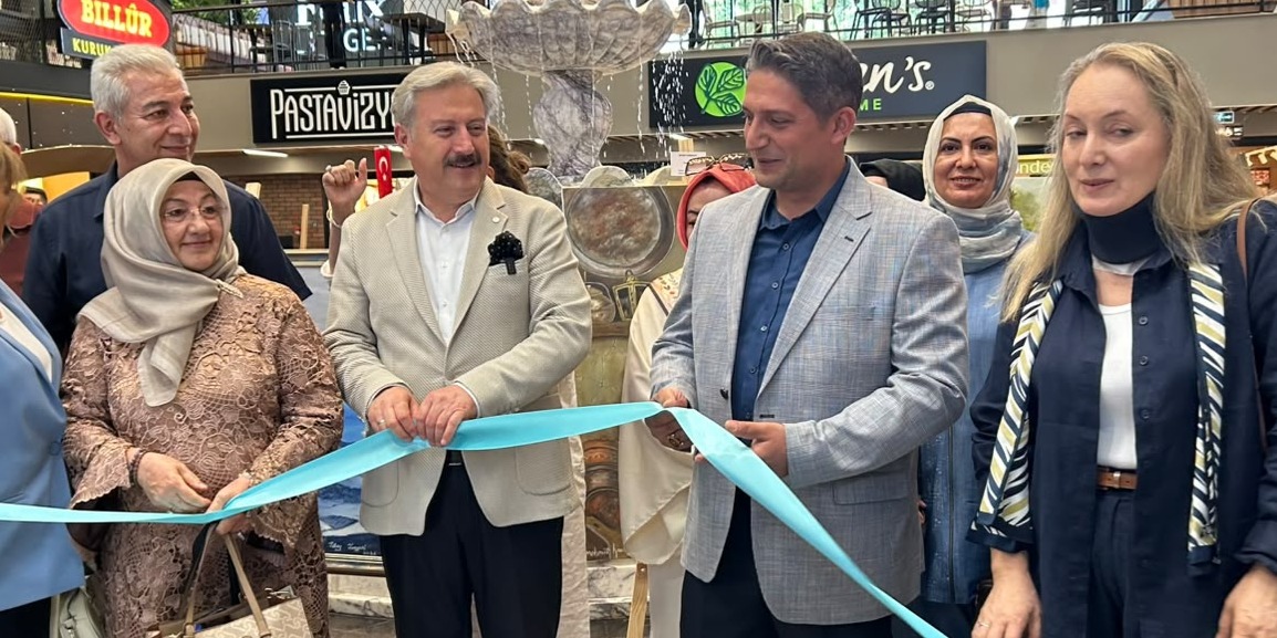 Sanat Melikgazi kursiyerlerinin eserleri çarşı Melikgazi’de sergilendi