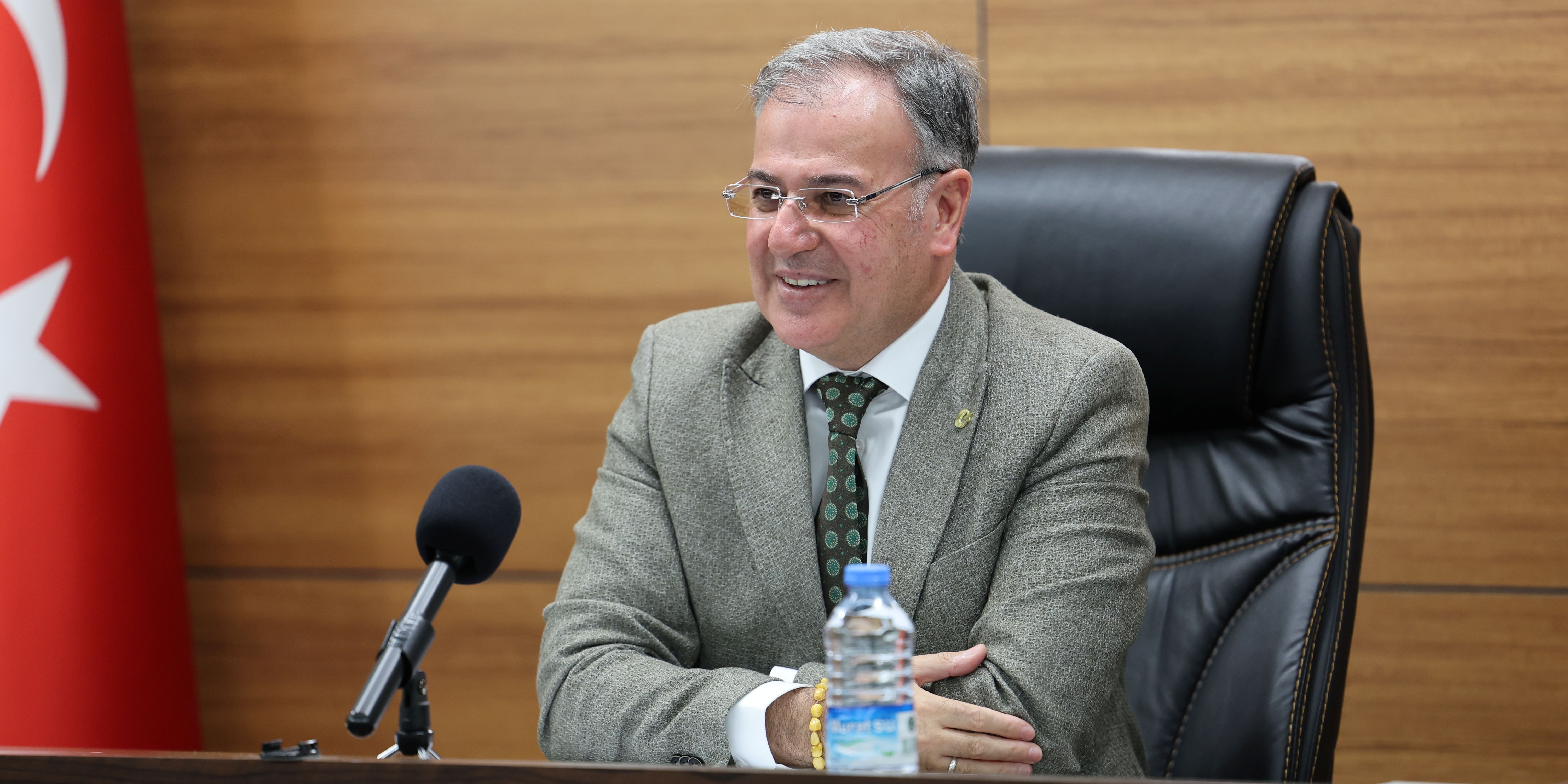 Başkan Özdoğan: “Hacılar her gün gelişiyor, her gün büyüyor