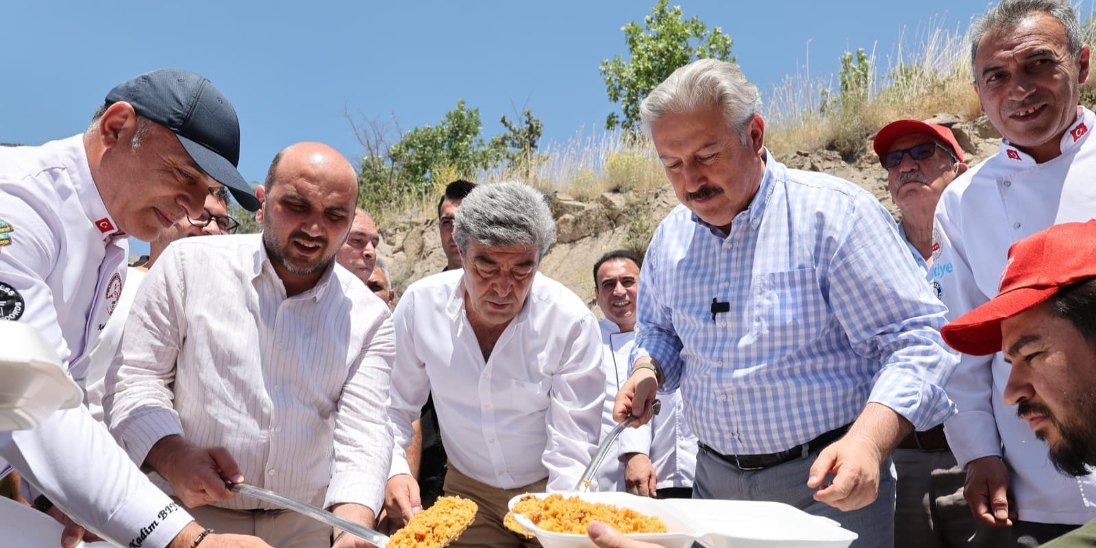648. Mimar Sinan’ı anma ve Evliyalar Günü Pilav etkinliği gönülleri bir araya getirdi